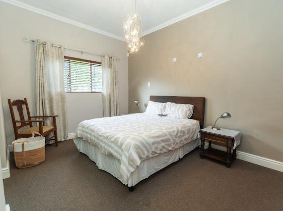 To Let 1 Bedroom Property for Rent in Walmer Eastern Cape